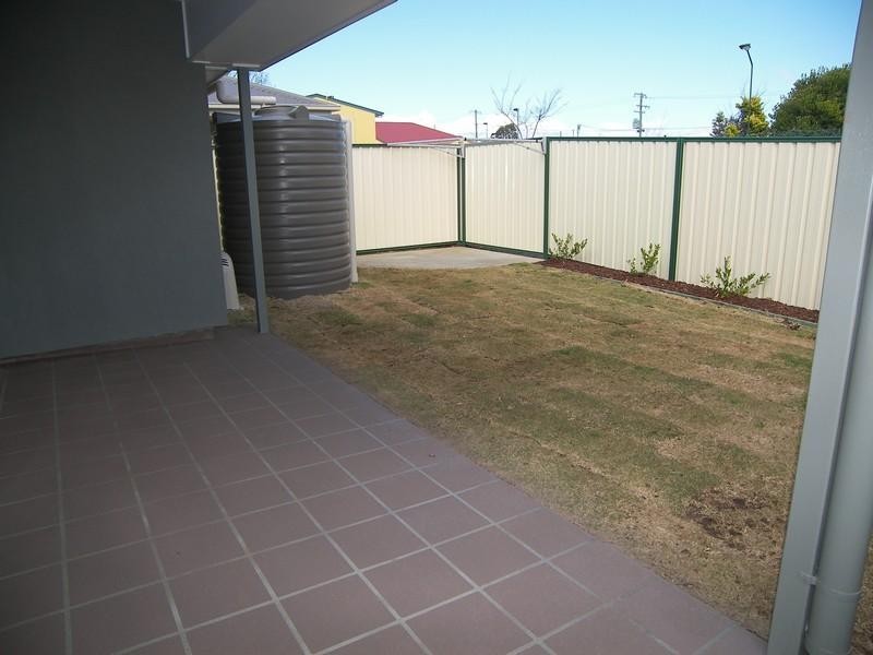 8/19 Myall Ave, Warwick QLD 4370