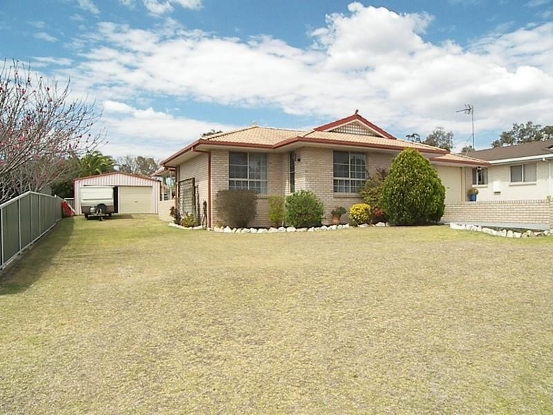 27 Fairway Drive, Warwick QLD 4370