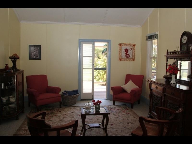 12a Locke Street, Warwick QLD 4370