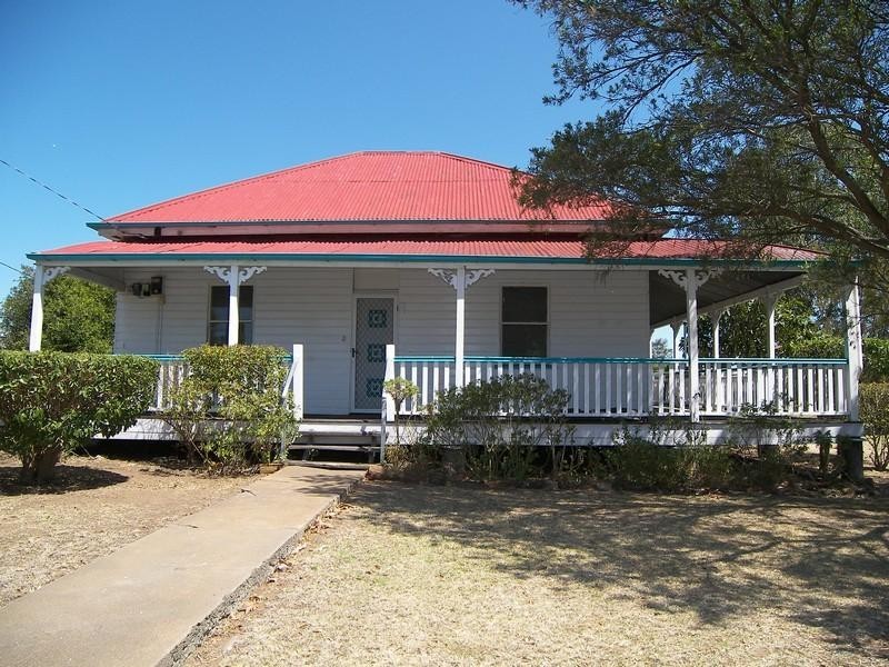 7 Devitt Street, Warwick QLD 4370