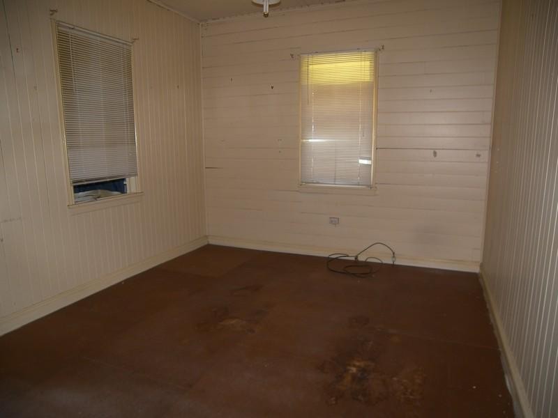 18 Pratten Street, Warwick QLD 4370