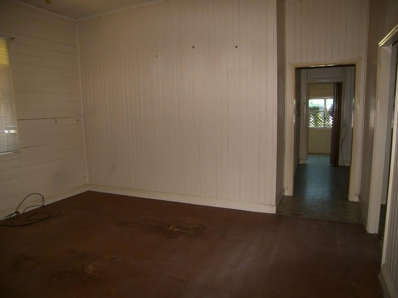 18 Pratten Street, Warwick QLD 4370