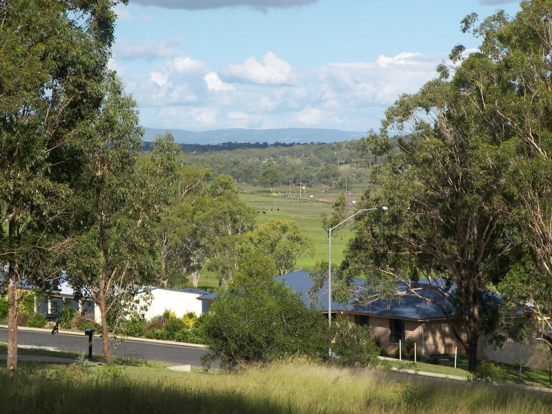 12 Charlie Doy Place, Warwick QLD 4370