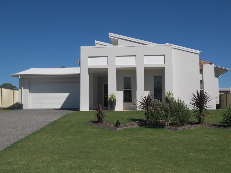 10 Floribunda Drive, Warwick QLD 4370