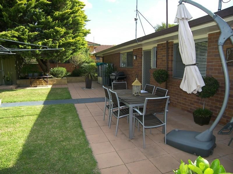 8 Schoch Street, Warwick QLD 4370