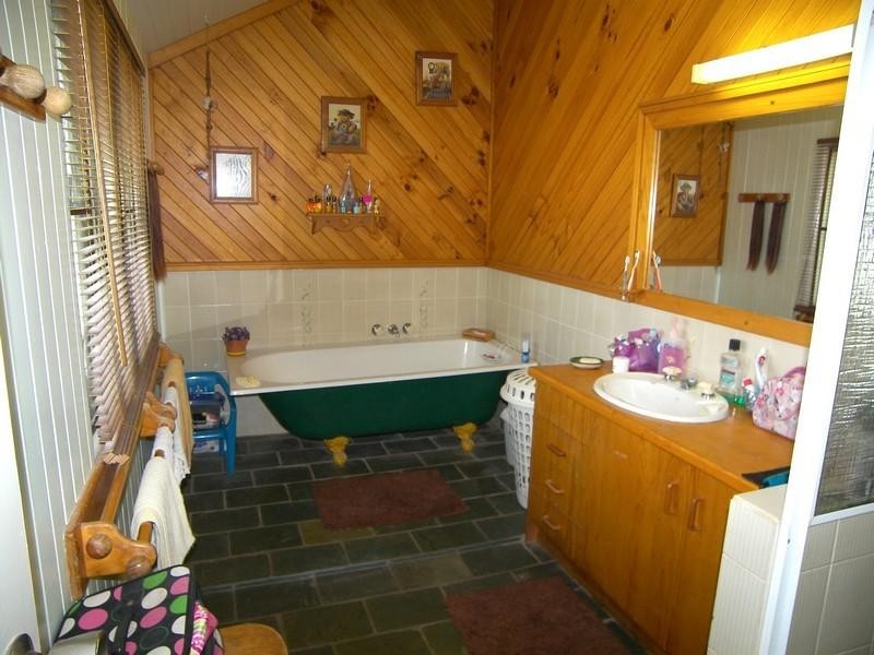 140 Ogilvie Road, Warwick QLD 4370