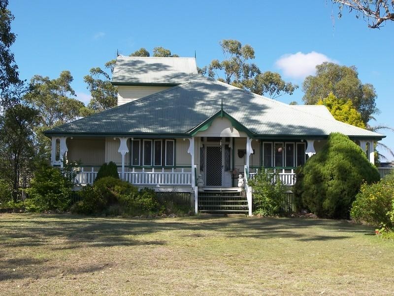 140 Ogilvie Road, Warwick QLD 4370