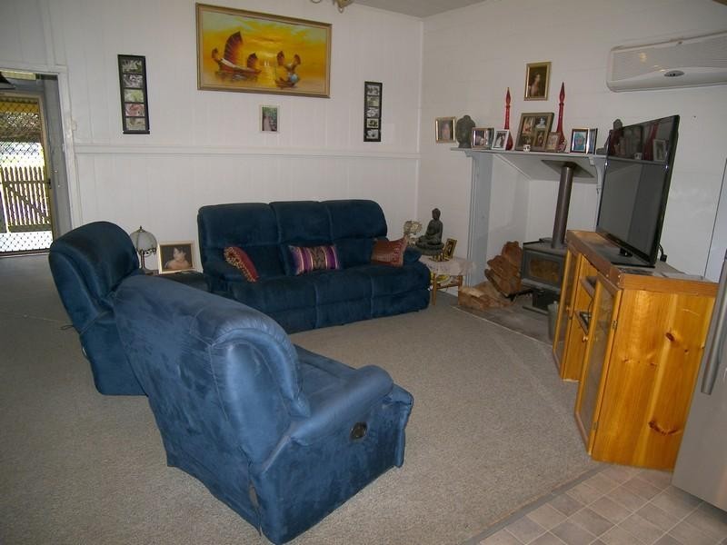 1 Myall Ave, Warwick QLD 4370