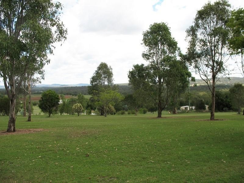 400 Lyndhurst Lane, Warwick QLD 4370