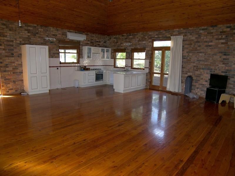 24 Conrad Street, Warwick QLD 4370