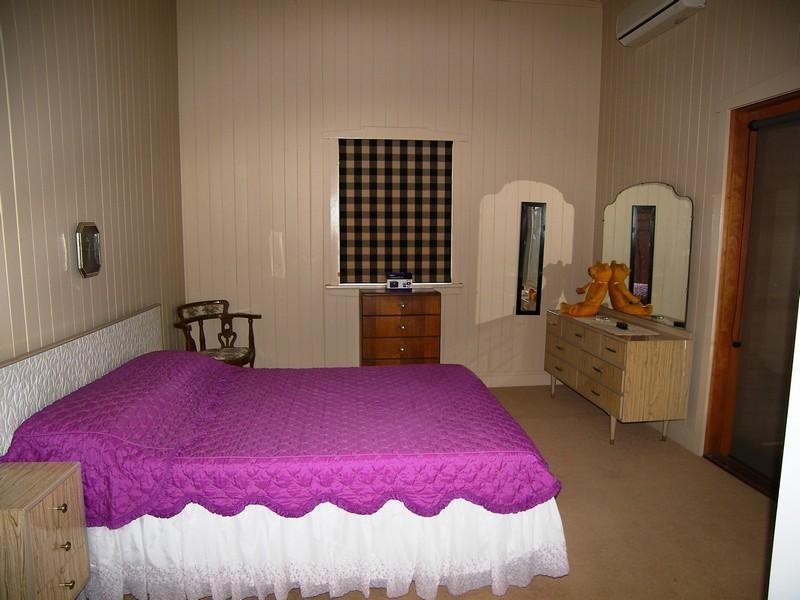 83 Guy Street, Warwick QLD 4370