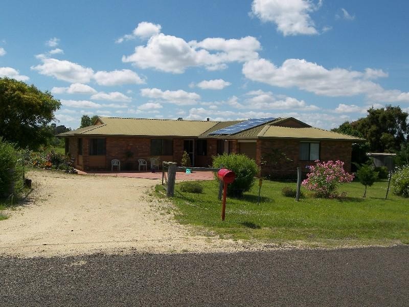 17 Smith Road, Warwick QLD 4370