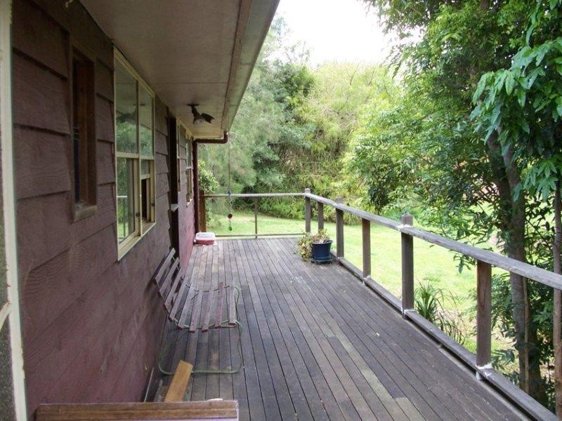 30 Ravensberg Drive, Maleny QLD 4552