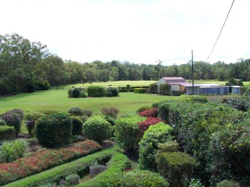 Glass House Mountains QLD 4518