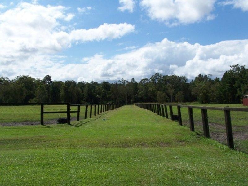 Glass House Mountains QLD 4518