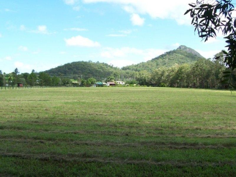 Glass House Mountains QLD 4518