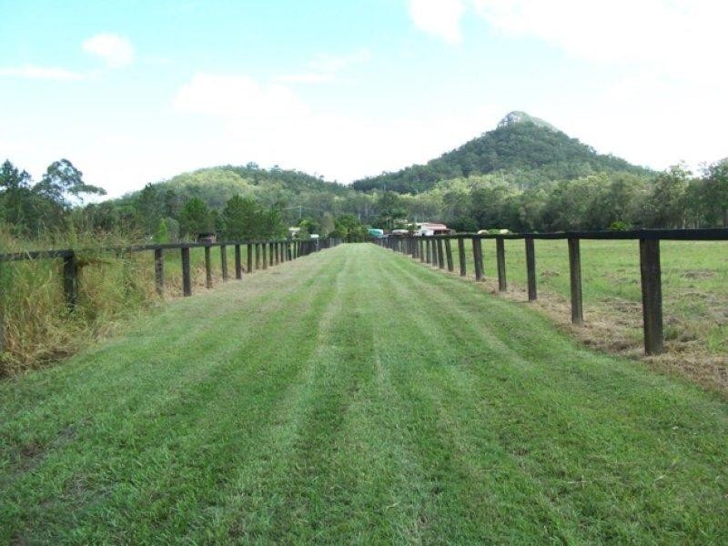 Glass House Mountains QLD 4518