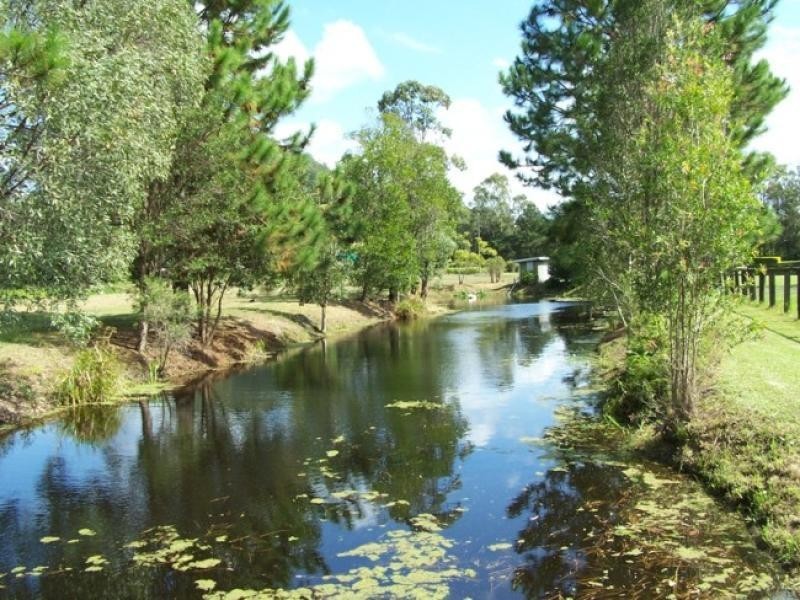 Glass House Mountains QLD 4518