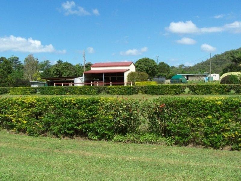 Glass House Mountains QLD 4518