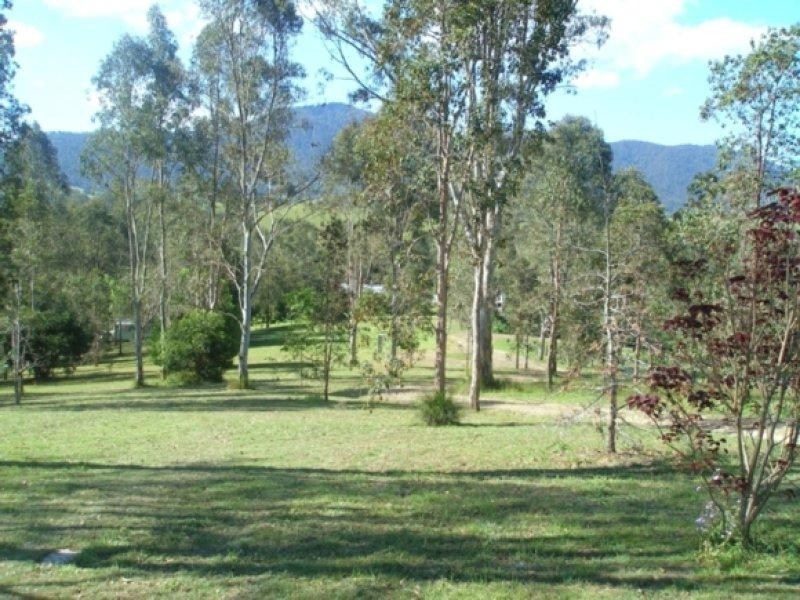 Maleny QLD 4552