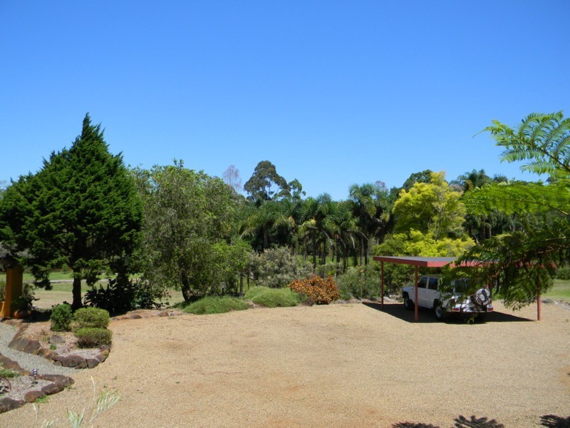 Maleny QLD 4552