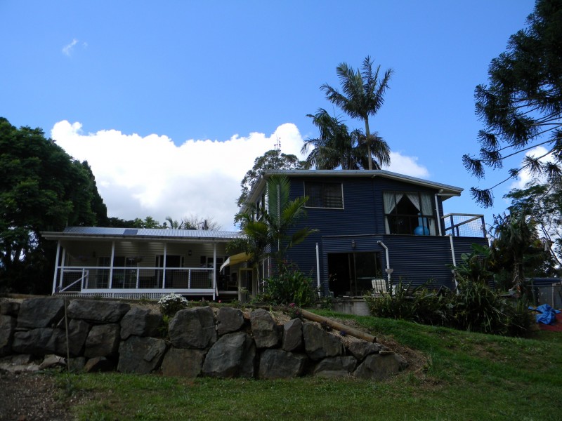 30 Gumland, Maleny QLD 4552