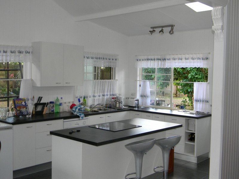 30 Gumland, Maleny QLD 4552