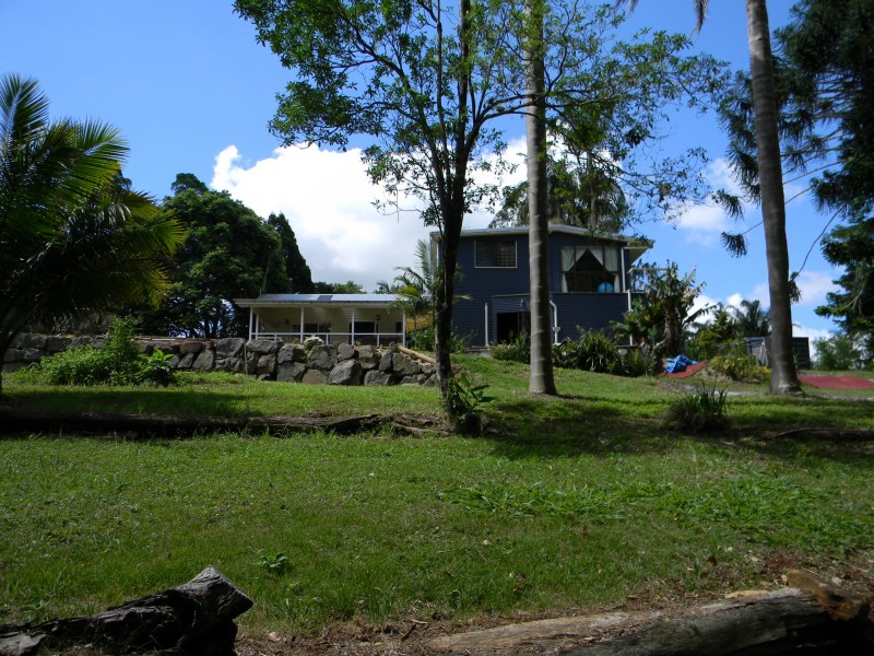 30 Gumland, Maleny QLD 4552