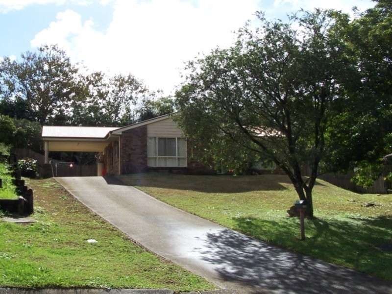 18 Hakea, Maleny QLD 4552