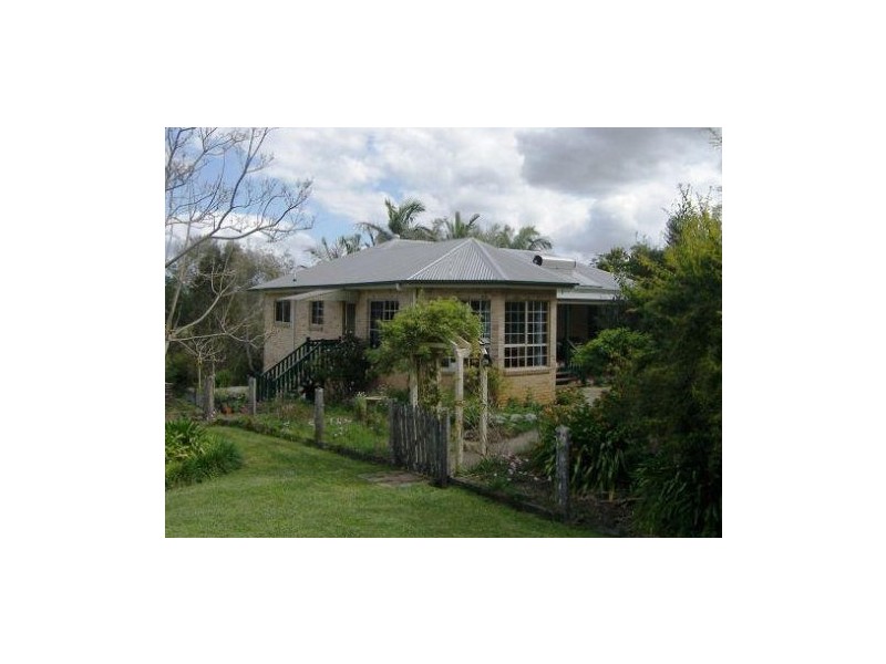 18 Sternberg Road, Witta QLD 4552