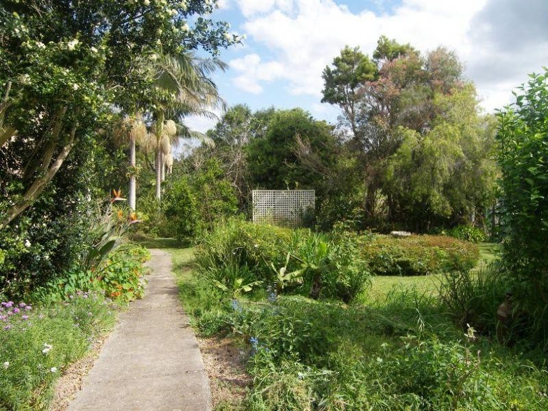 18 Sternberg Road, Witta QLD 4552