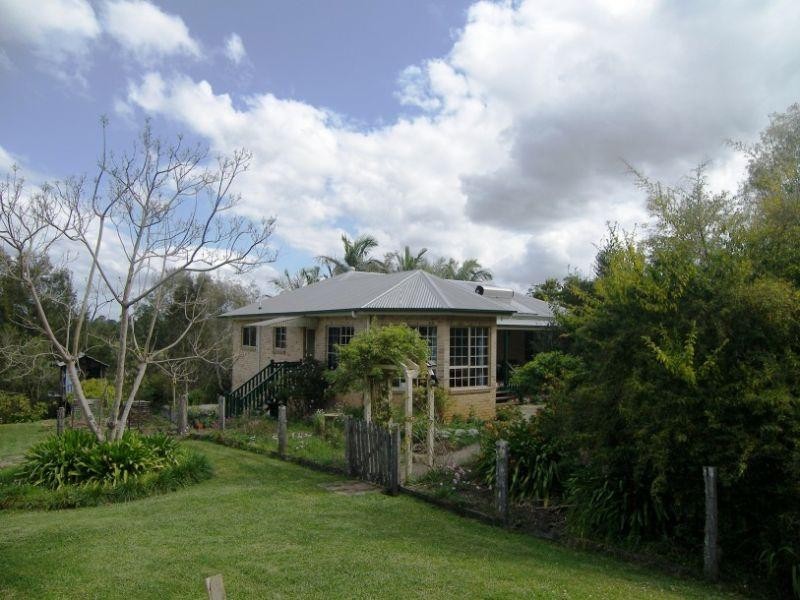 18 Sternberg Road, Witta QLD 4552