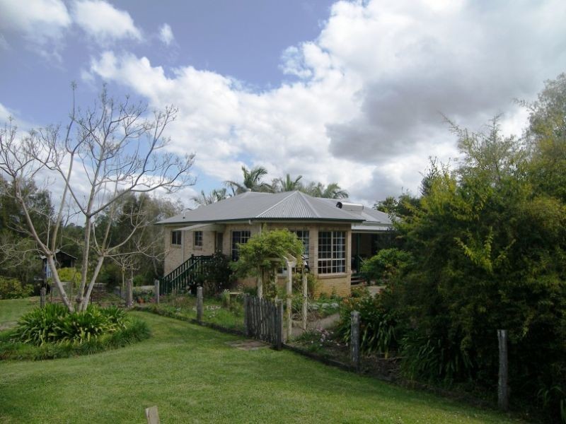 18 Sternberg Road, Witta QLD 4552