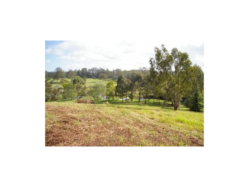 Mapleton QLD 4560
