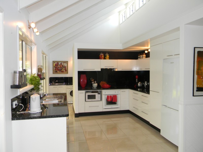 5 Jacaranda Place, Maleny QLD 4552