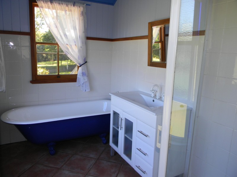 Moy Pocket QLD 4574