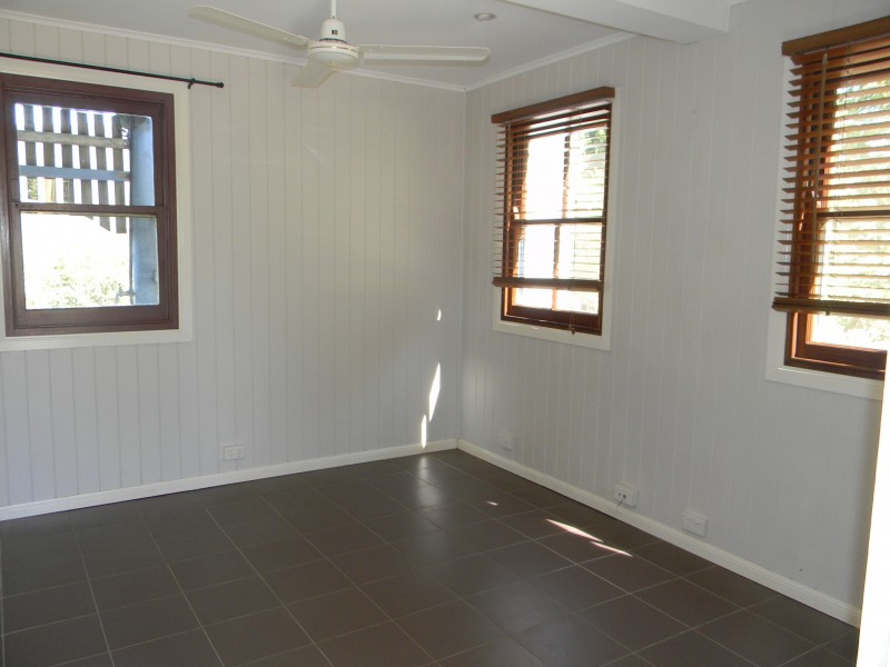 Moy Pocket QLD 4574