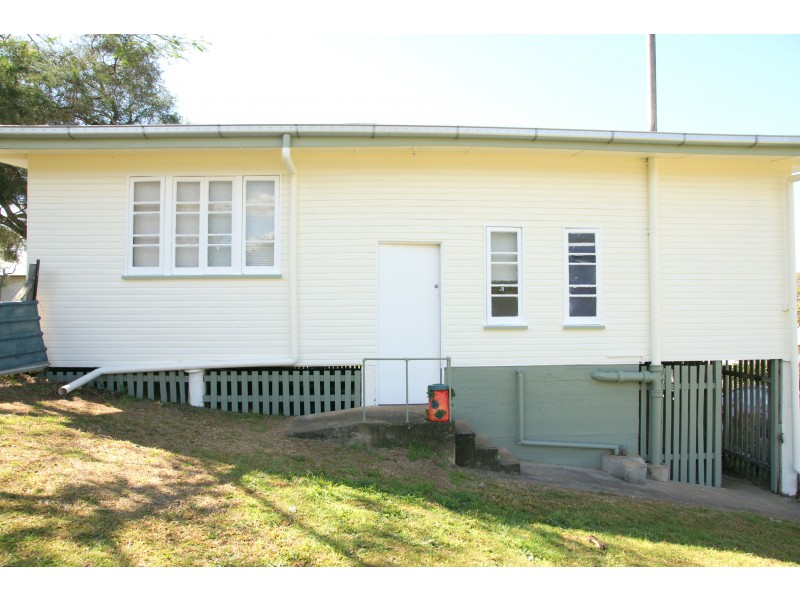 17 Margaret, Kenilworth QLD 4574