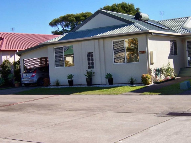 8/70 Hansford street, Coombabah QLD 4216