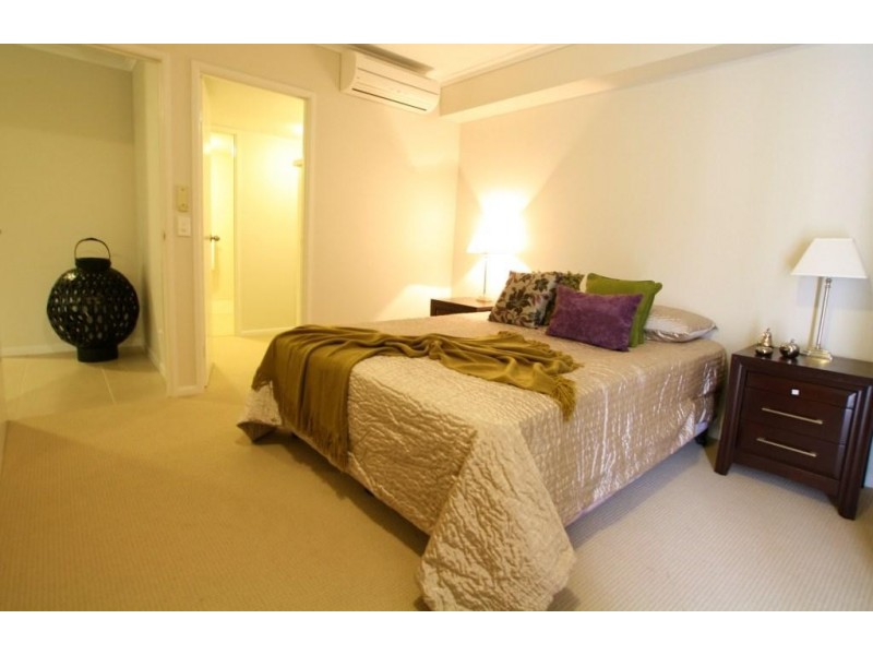 Cairns QLD 4870