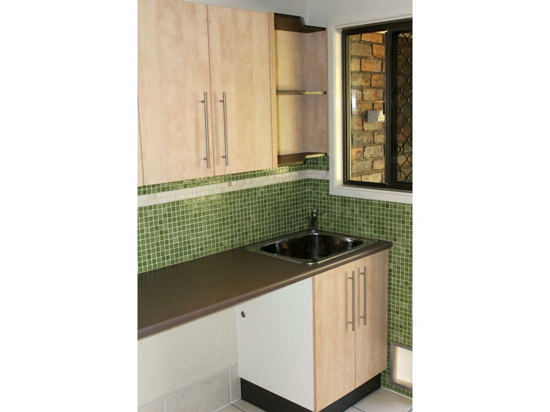 15 Eyre ave, Petrie QLD 4502