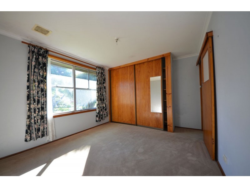 6 Banyan Crescent, Portland VIC 3305