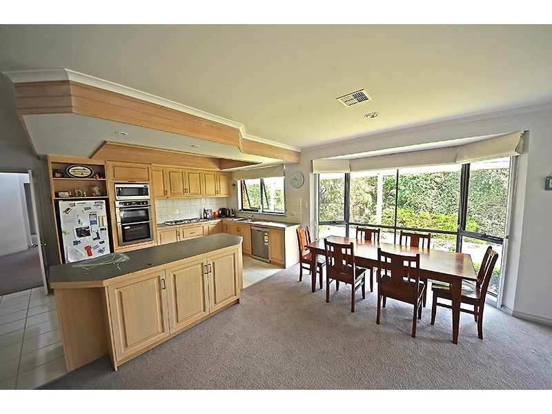 25 Donegal Court, Portland VIC 3305