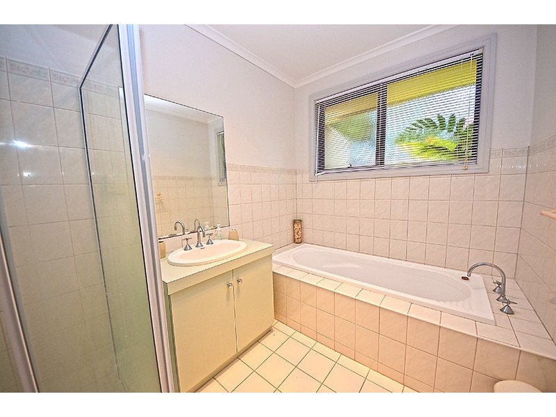 25 Donegal Court, Portland VIC 3305