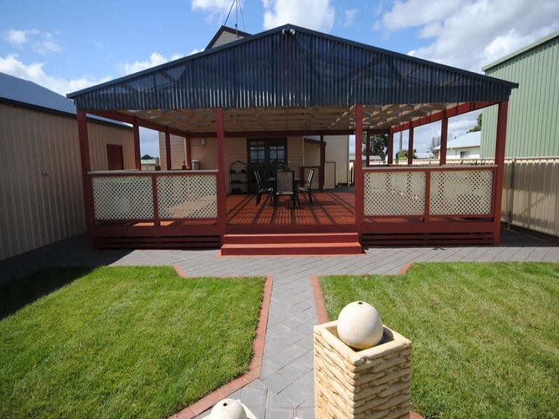 51 Barclay Street, Heywood VIC 3304