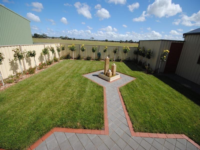 51 Barclay Street, Heywood VIC 3304