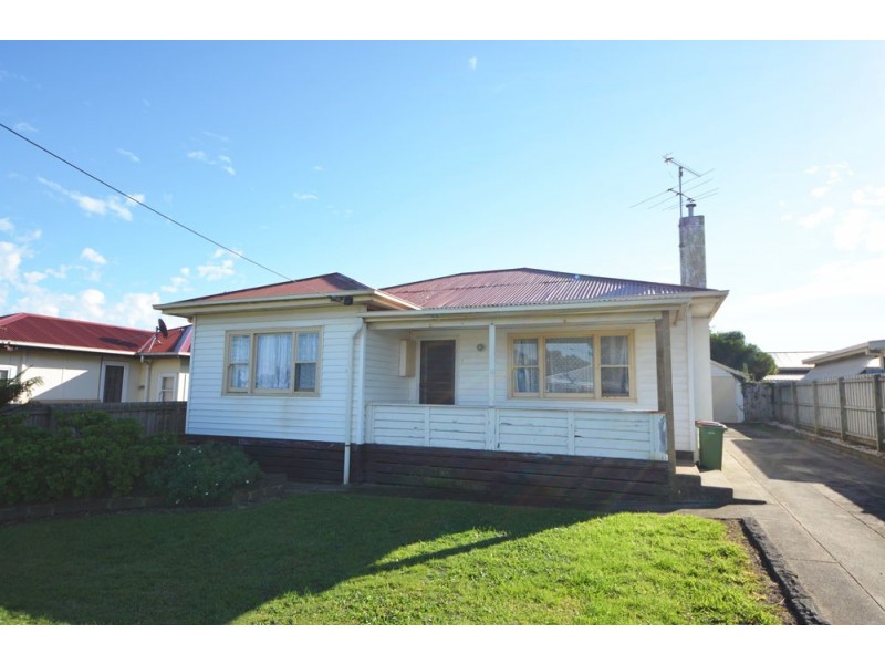 16 Learmonth Street, Portland VIC 3305