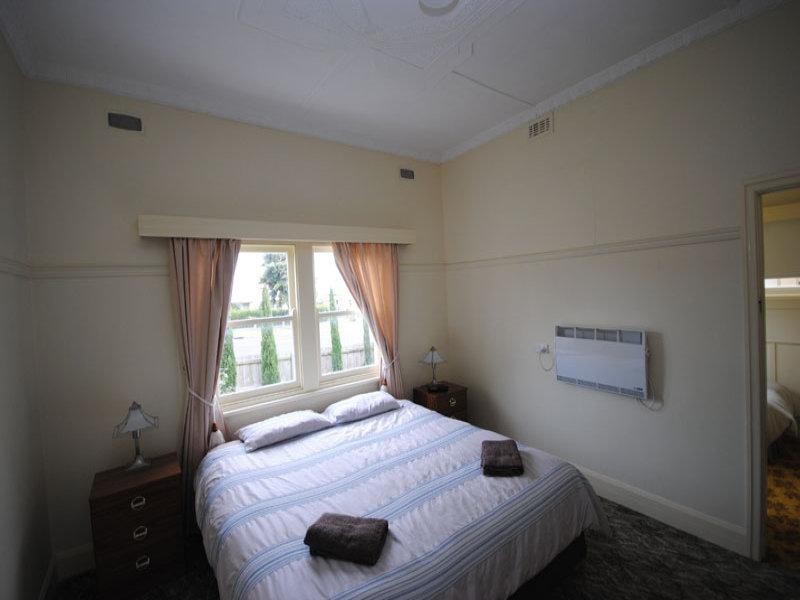 16 Otway Street, Portland VIC 3305