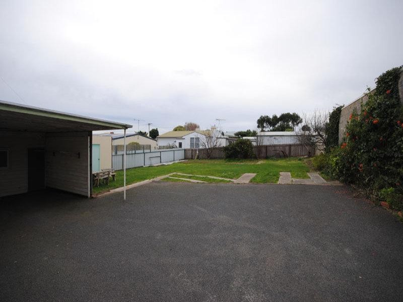 16 Otway Street, Portland VIC 3305