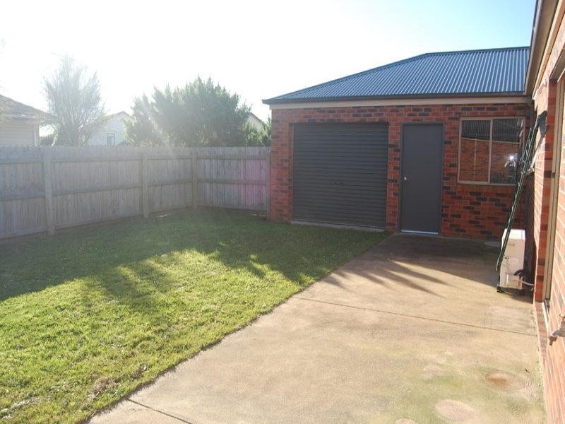 1/7 Shevill Court, Portland VIC 3305